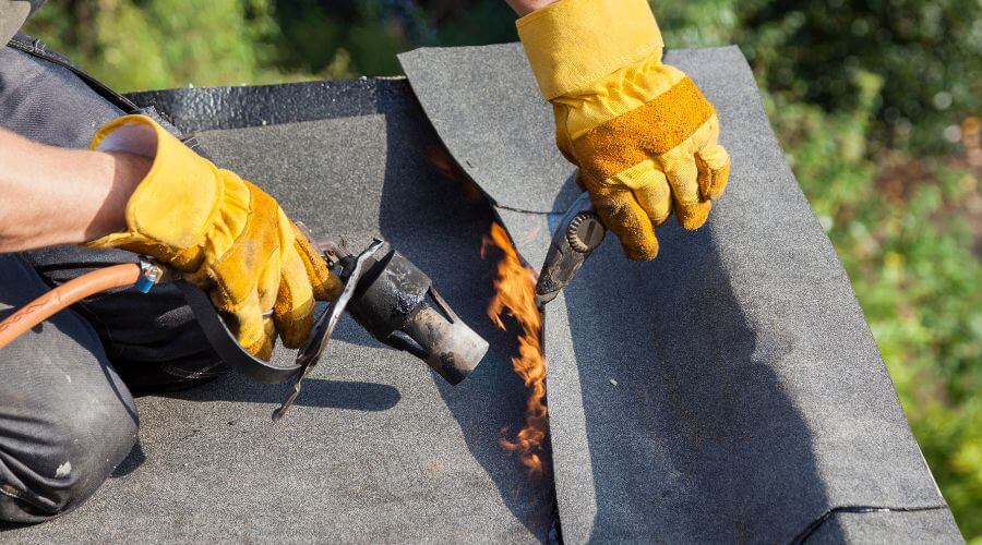Professional gutter cleaning in Bryant, AL